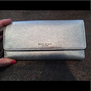 Henri Bendel Uptown Out and About Organizer